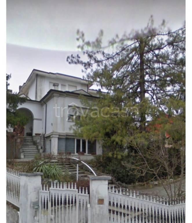 casa indipendente in vendita a Ponte Nizza