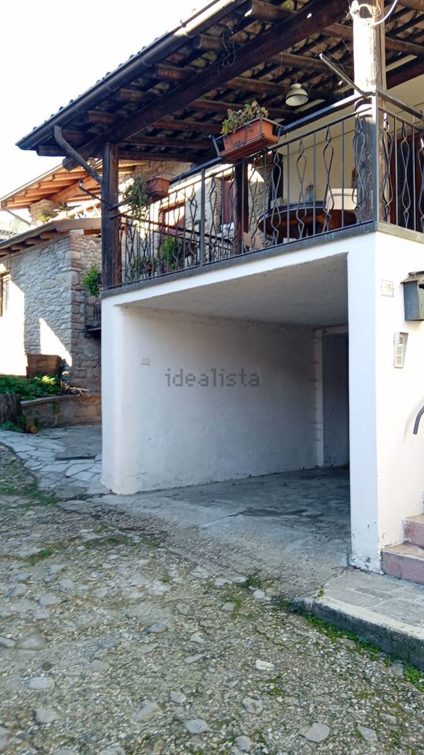 casa indipendente in vendita a Ponte Nizza