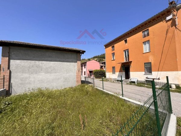 casa indipendente in vendita a Ponte Nizza in zona Lumello