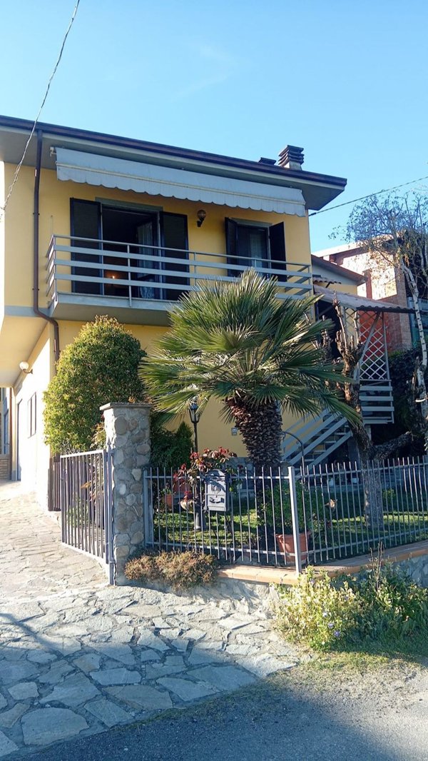appartamento in vendita a Ponte Nizza in zona Molino del Conte