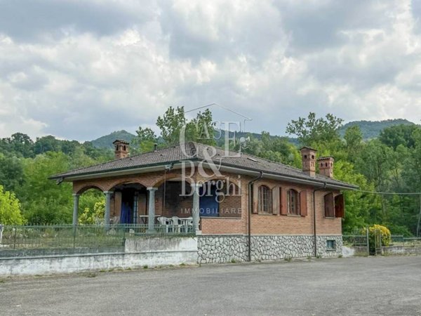casa indipendente in vendita a Ponte Nizza in zona Casa Minchino