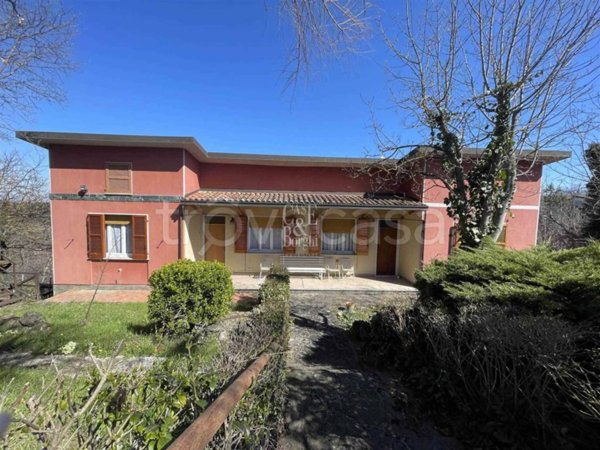 casa indipendente in vendita a Ponte Nizza