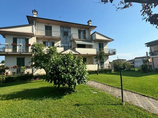 appartamento in vendita a Portalbera