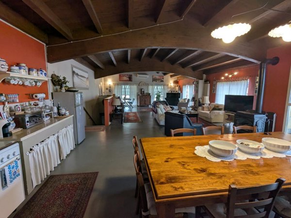 casa semindipendente in vendita a Portalbera