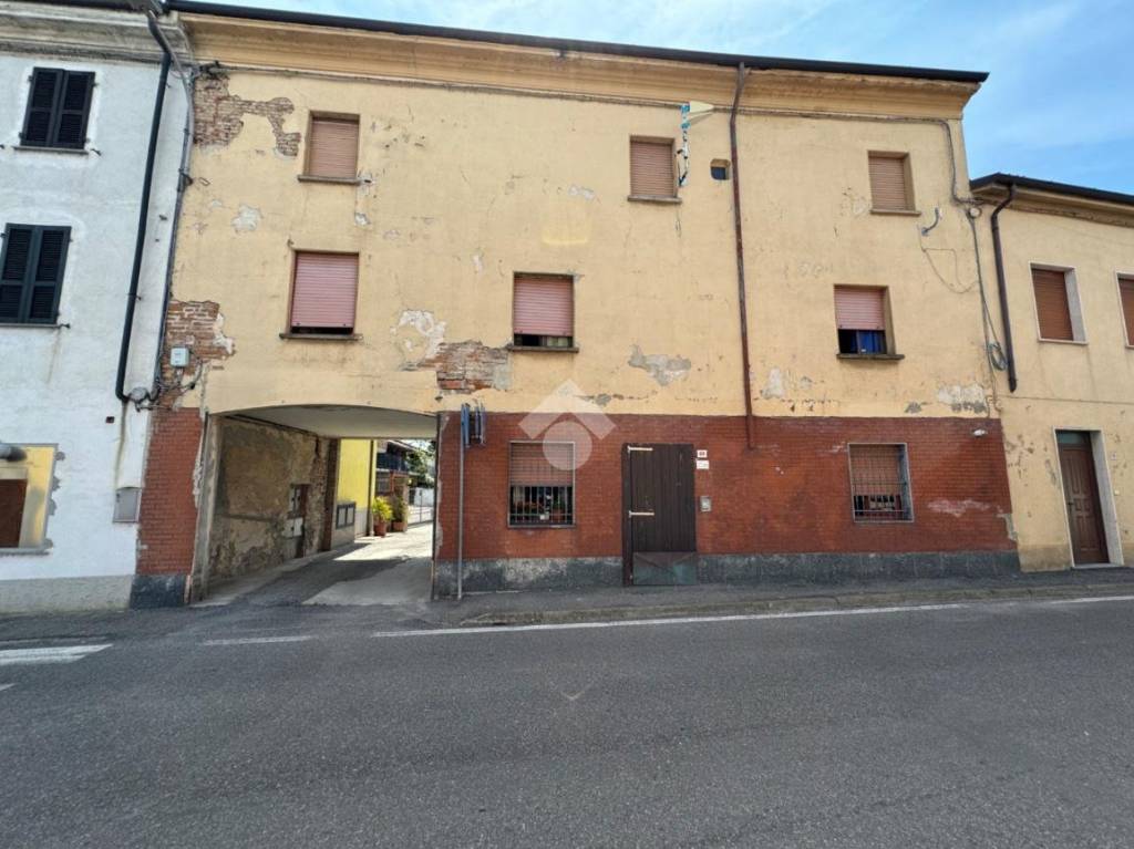 casa indipendente in vendita a Portalbera