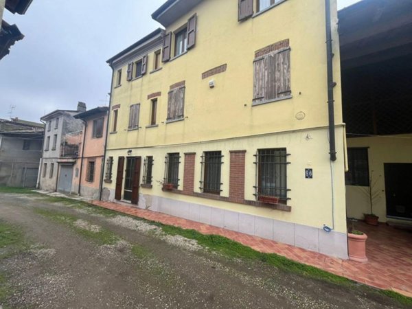 casa indipendente in vendita a Portalbera