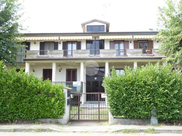 appartamento in vendita a Portalbera