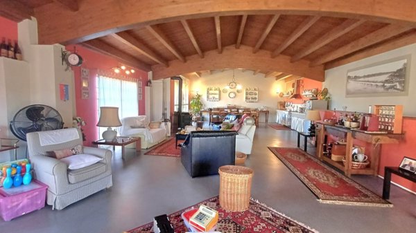 casa indipendente in vendita a Portalbera in zona San Pietro