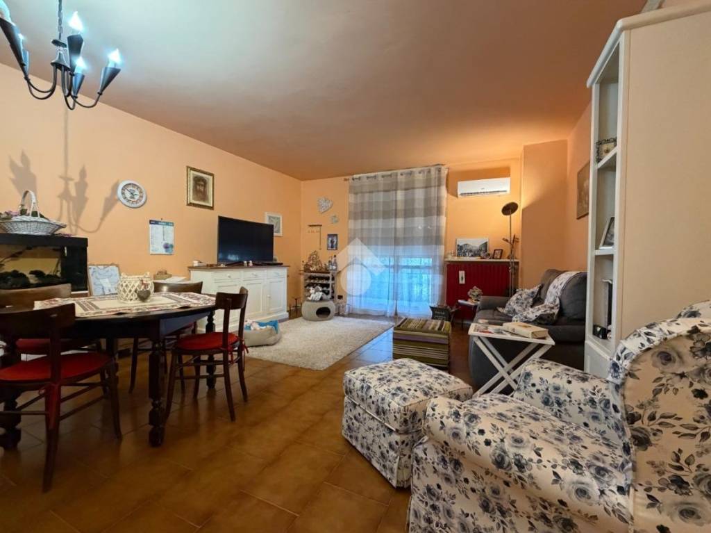appartamento in vendita a Portalbera in zona San Pietro