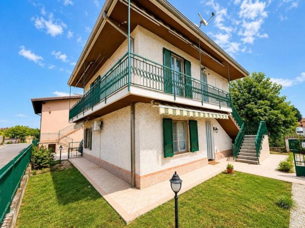 casa indipendente in vendita a Portalbera in zona San Pietro
