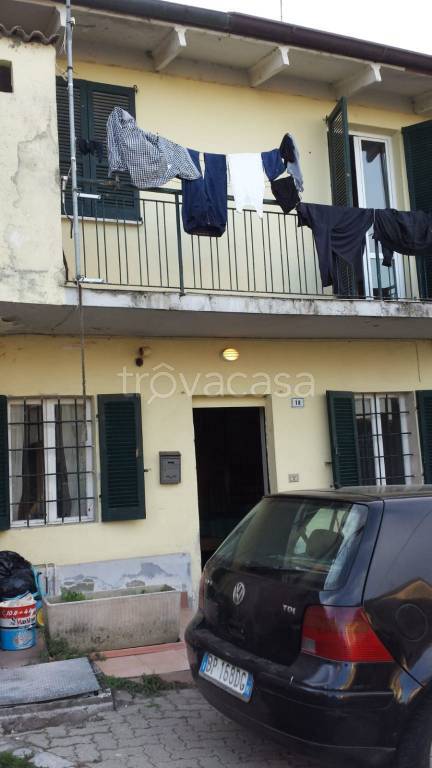 casa indipendente in vendita a Portalbera in zona San Pietro