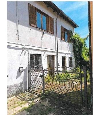 casa indipendente in vendita a Rea