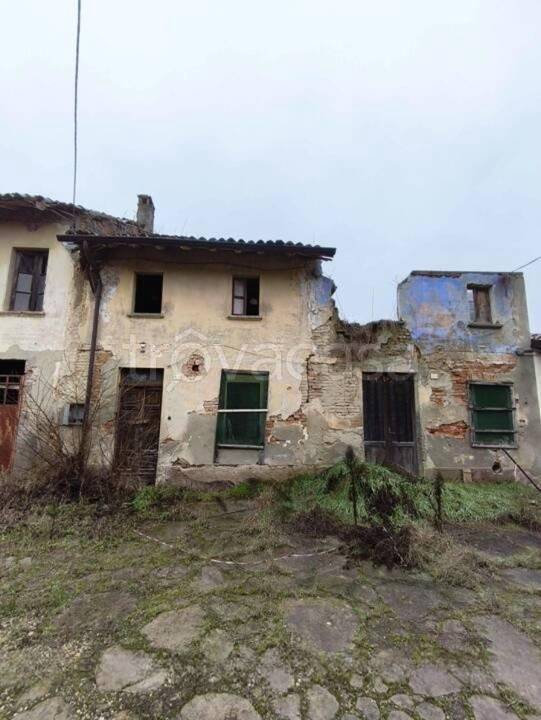 casa indipendente in vendita a Rea