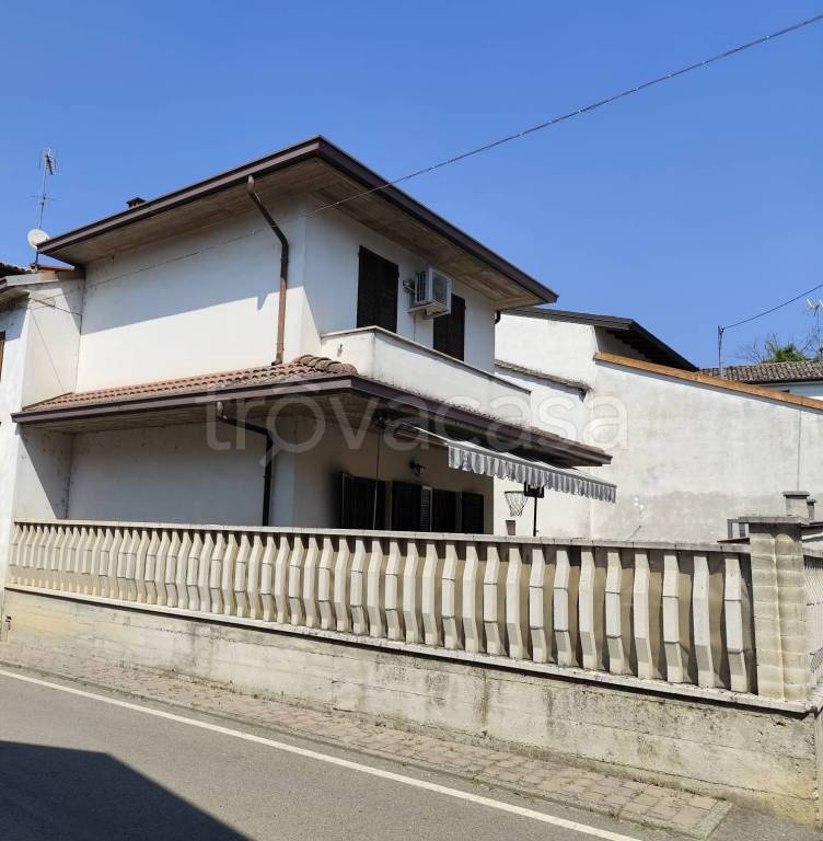 casa indipendente in vendita a Redavalle