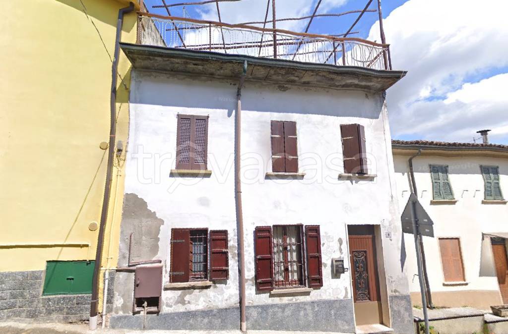casa indipendente in vendita a Redavalle
