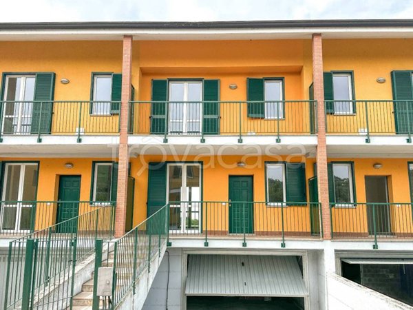 casa indipendente in vendita a Redavalle in zona Casa Ramati