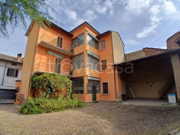 casa indipendente in vendita a Redavalle in zona Casa Ramati