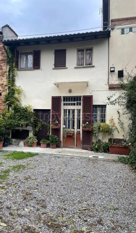 casa indipendente in vendita a Redavalle in zona Casa Ramati
