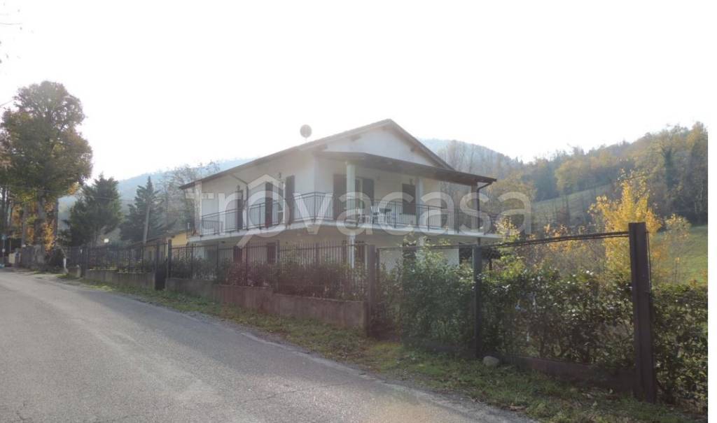 casa indipendente in vendita a Retorbido