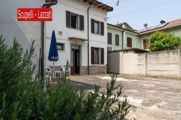 casa indipendente in vendita a Retorbido
