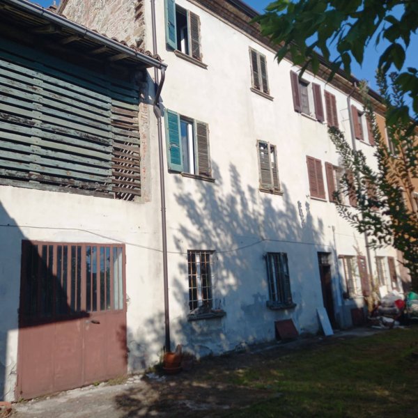 casa indipendente in vendita a Retorbido