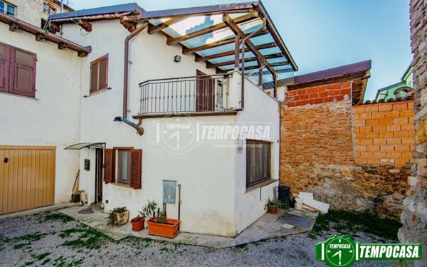 casa indipendente in vendita a Retorbido