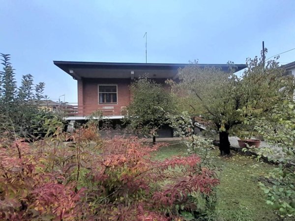 casa indipendente in vendita a Retorbido