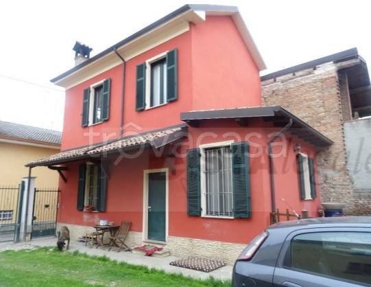 casa indipendente in vendita a Retorbido