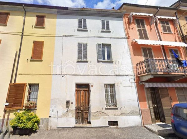 casa indipendente in vendita a Retorbido