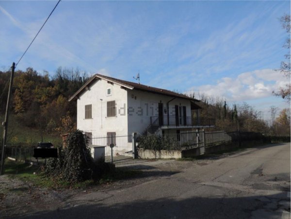 pentavano in vendita a Retorbido