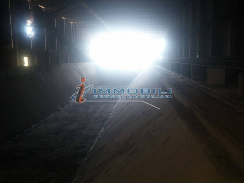 locale di sgombero in vendita a Retorbido