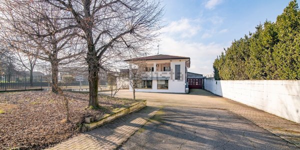 casa indipendente in vendita a Retorbido