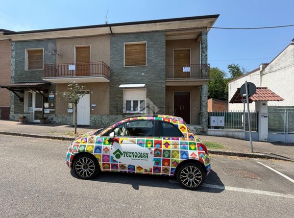 appartamento in vendita a Retorbido in zona Garlassolo di Sopra