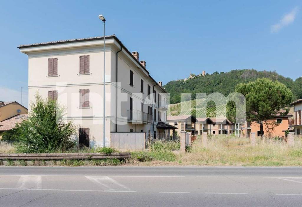 casa indipendente in vendita a Rivanazzano Terme