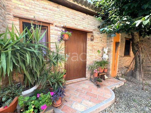 casa indipendente in vendita a Rivanazzano Terme