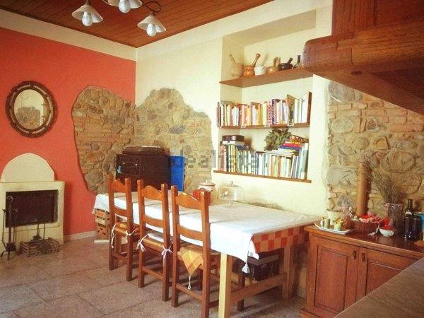 casa indipendente in vendita a Rivanazzano Terme in zona Nazzano