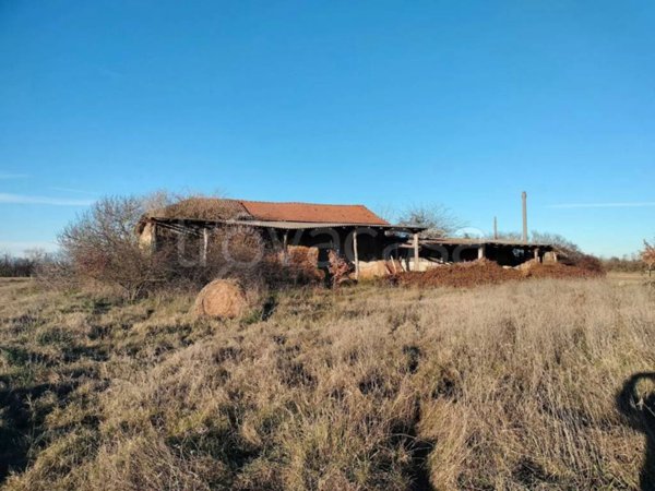 casale in vendita a Rivanazzano Terme
