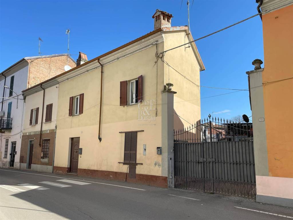 casa indipendente in vendita a Rivanazzano Terme in zona Nazzano