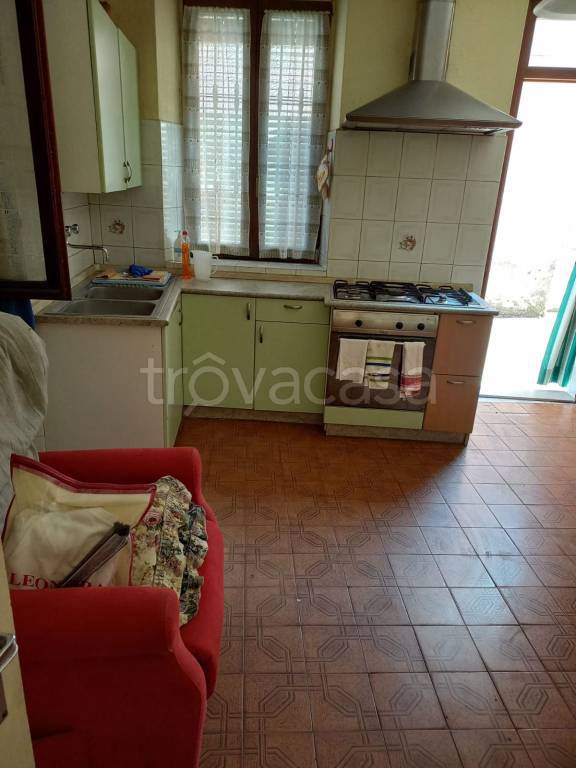 casa indipendente in vendita a Rivanazzano Terme