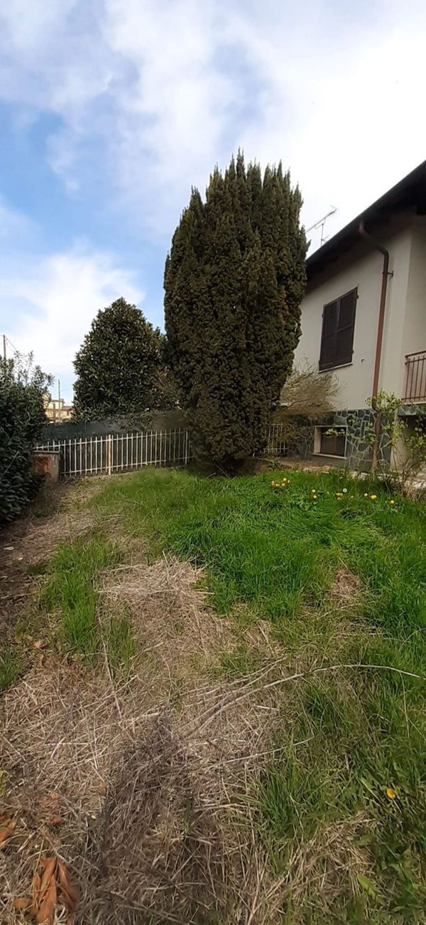 casa indipendente in vendita a Rivanazzano Terme in zona Nazzano