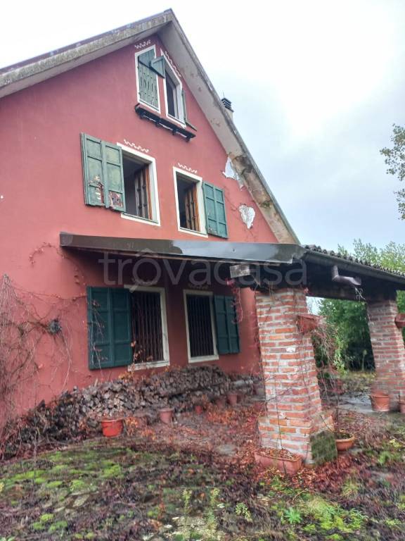casa indipendente in vendita a Rivanazzano Terme