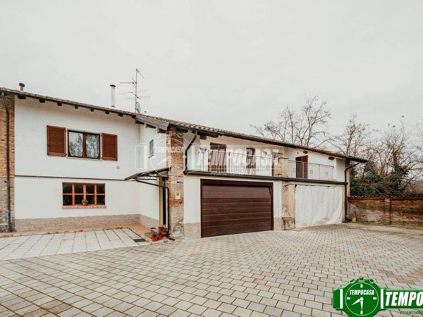 appartamento in vendita a Rivanazzano Terme in zona Nazzano