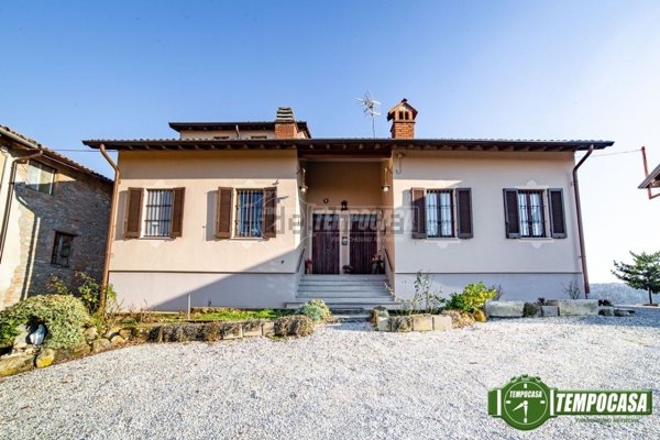 casa indipendente in vendita a Rivanazzano Terme in zona Nazzano