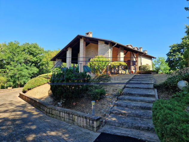 casa indipendente in vendita a Rivanazzano Terme