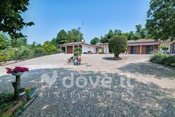 casa indipendente in vendita a Rivanazzano Terme in zona Nazzano