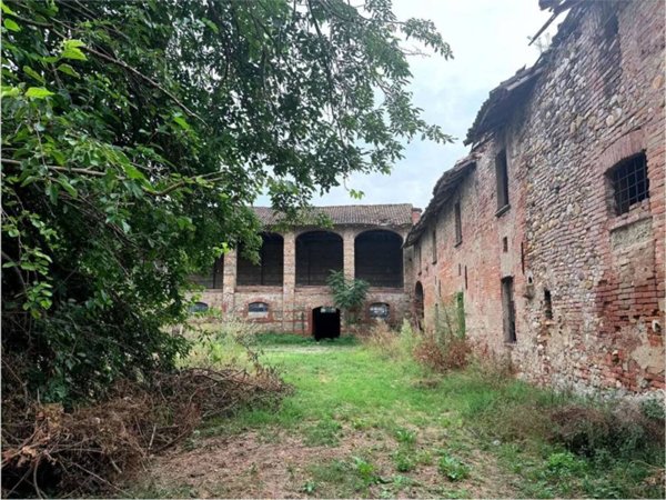 negozio in vendita a Rivanazzano Terme