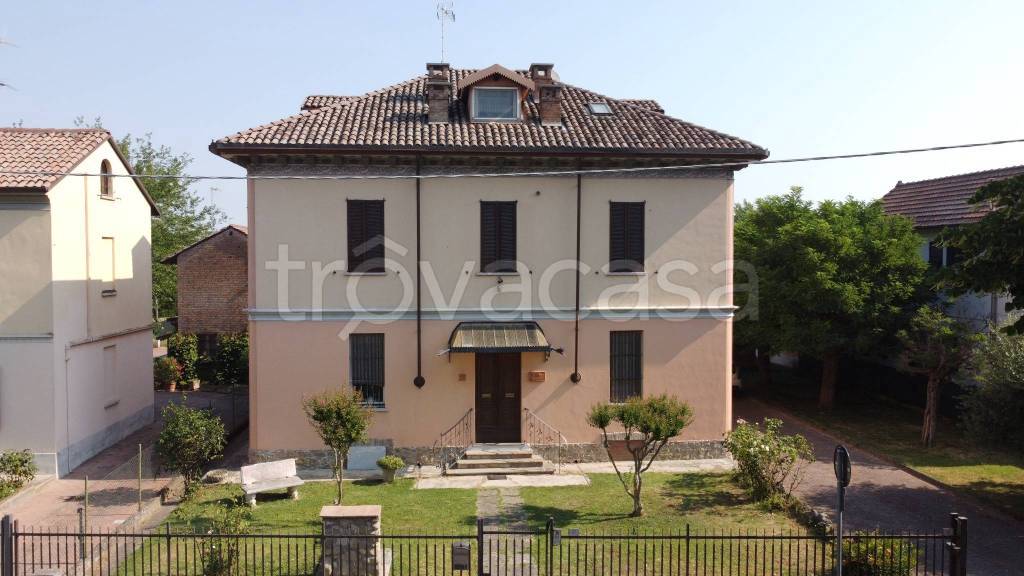 casa indipendente in vendita a Rivanazzano Terme in zona Nazzano