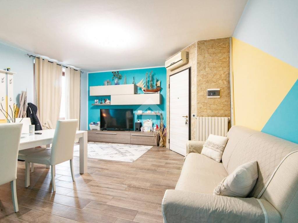 appartamento in vendita a Rivanazzano Terme in zona Nazzano