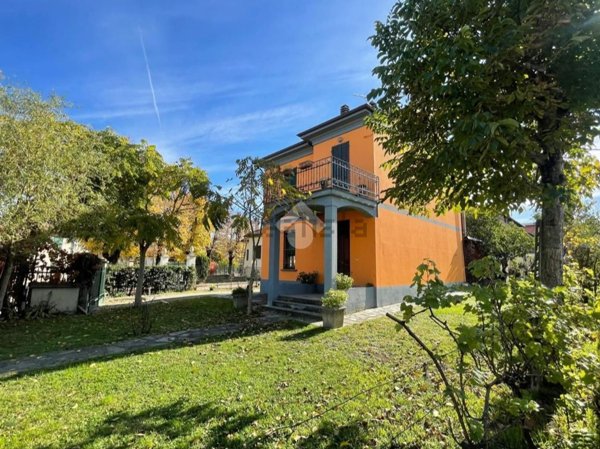 casa indipendente in vendita a Rivanazzano Terme in zona Nazzano