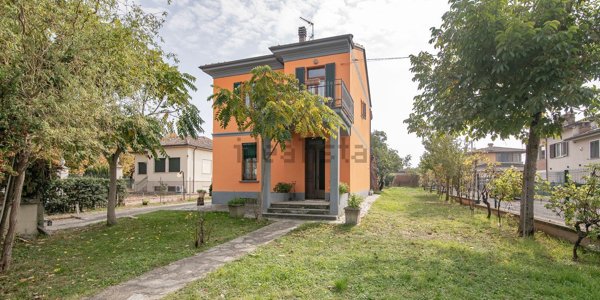 casa indipendente in vendita a Rivanazzano Terme in zona Nazzano
